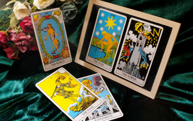 Tarot